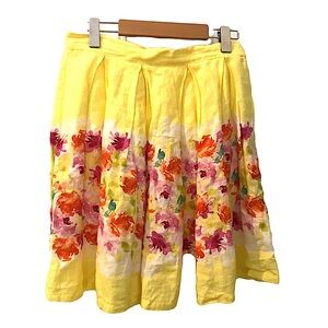 Hopelessly‎ beautiful linen skirt
